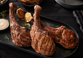 10-Bone Pork Tomahawk