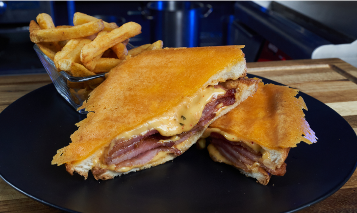 Grilled bacon and kimcheeze toastie