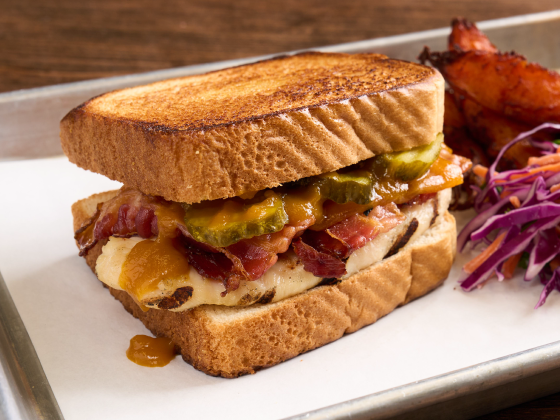 Crispy Chicken Bacon Swicy Ranch Sandwich